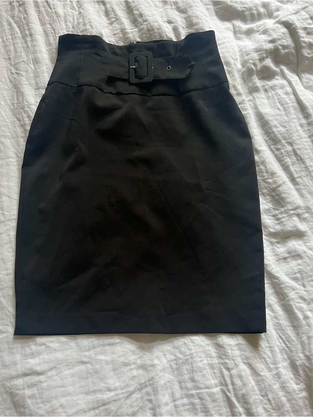 Star City Black High-Waist Pencil Skirt with Statement Belt